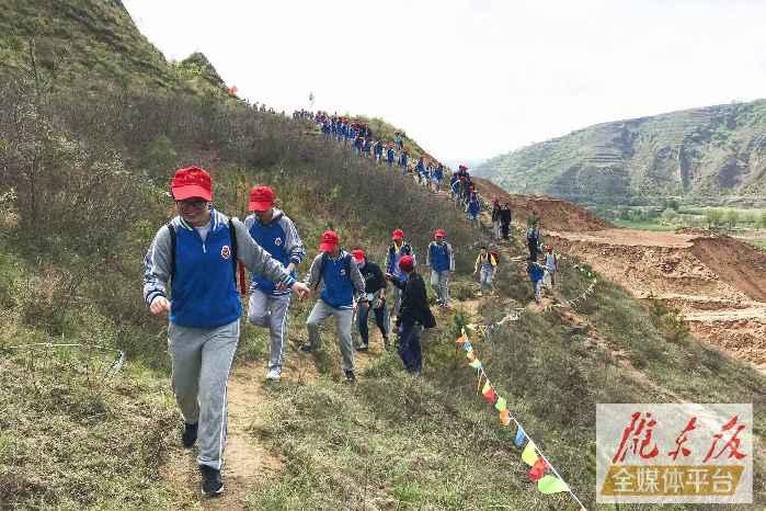 慶陽一中全體師生開展研學旅行實踐活動