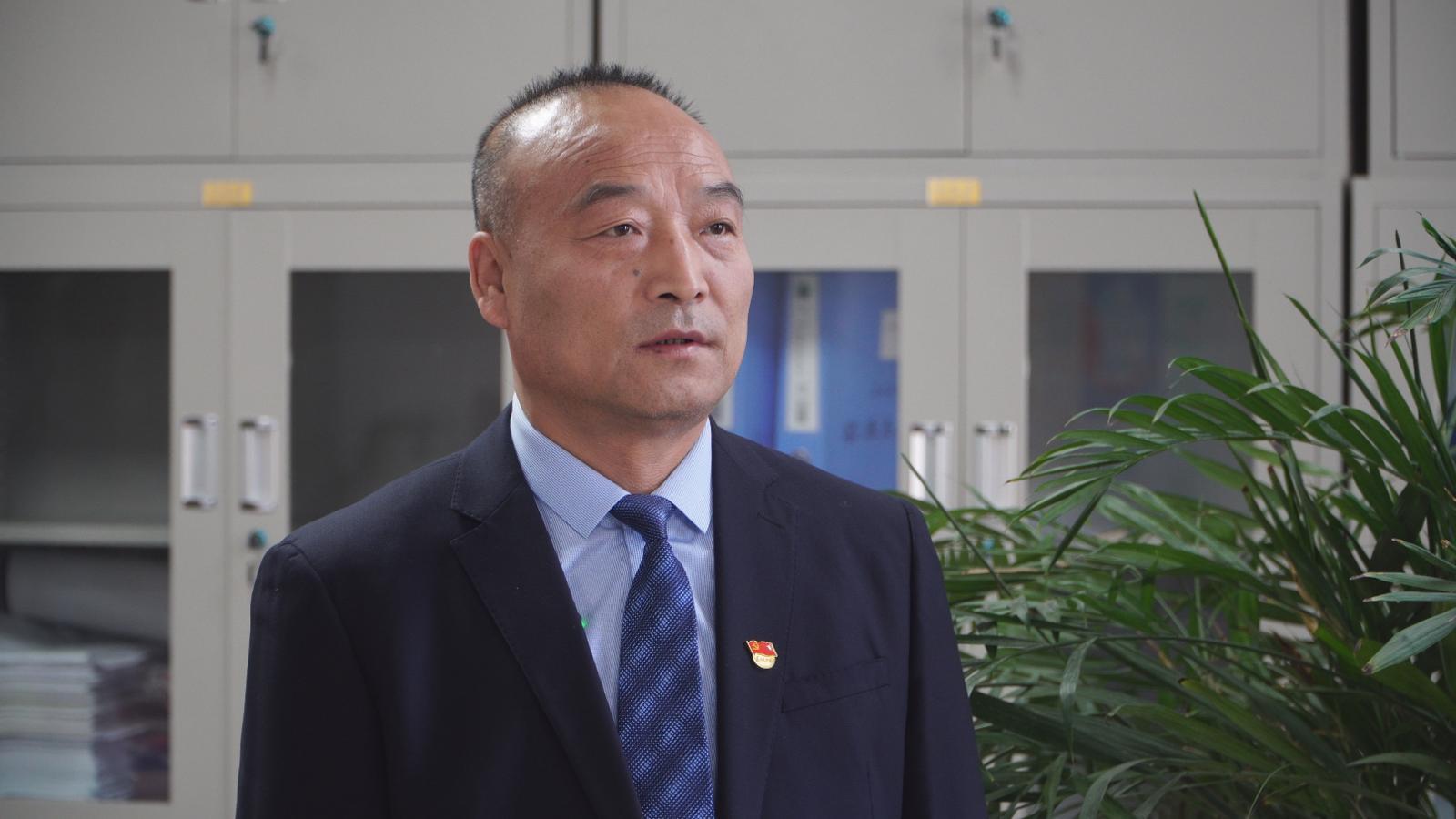 【數(shù)字經(jīng)濟招商選資】以綠電聚合供電模式降電價 提高數(shù)字經(jīng)濟招商競爭力——訪市能源局黨組書記、局長劉興峰