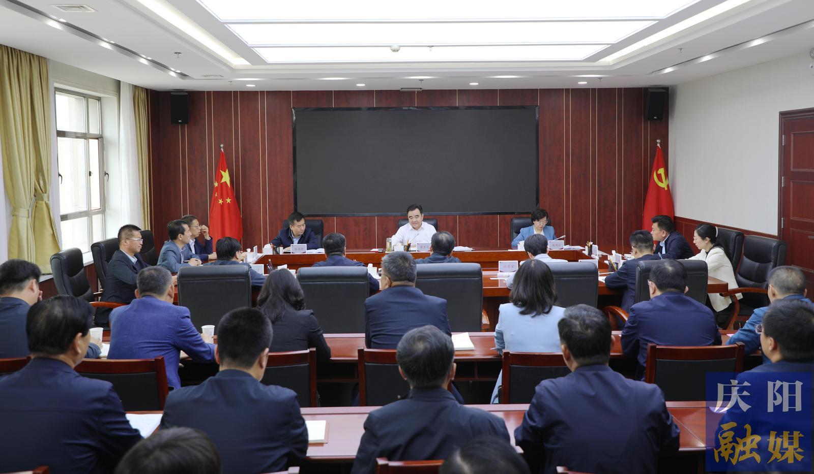 黃澤元在市紀委監(jiān)委機關調(diào)研時強調(diào) 把職責履行好 把能力提上去 把工作做扎實 為推動慶陽經(jīng)濟社會高質(zhì)量發(fā)展保駕護航