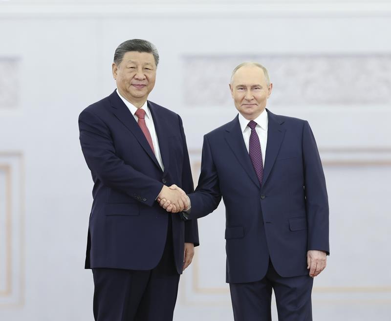 時政微觀察丨團(tuán)結(jié)就是力量，合作才能共贏